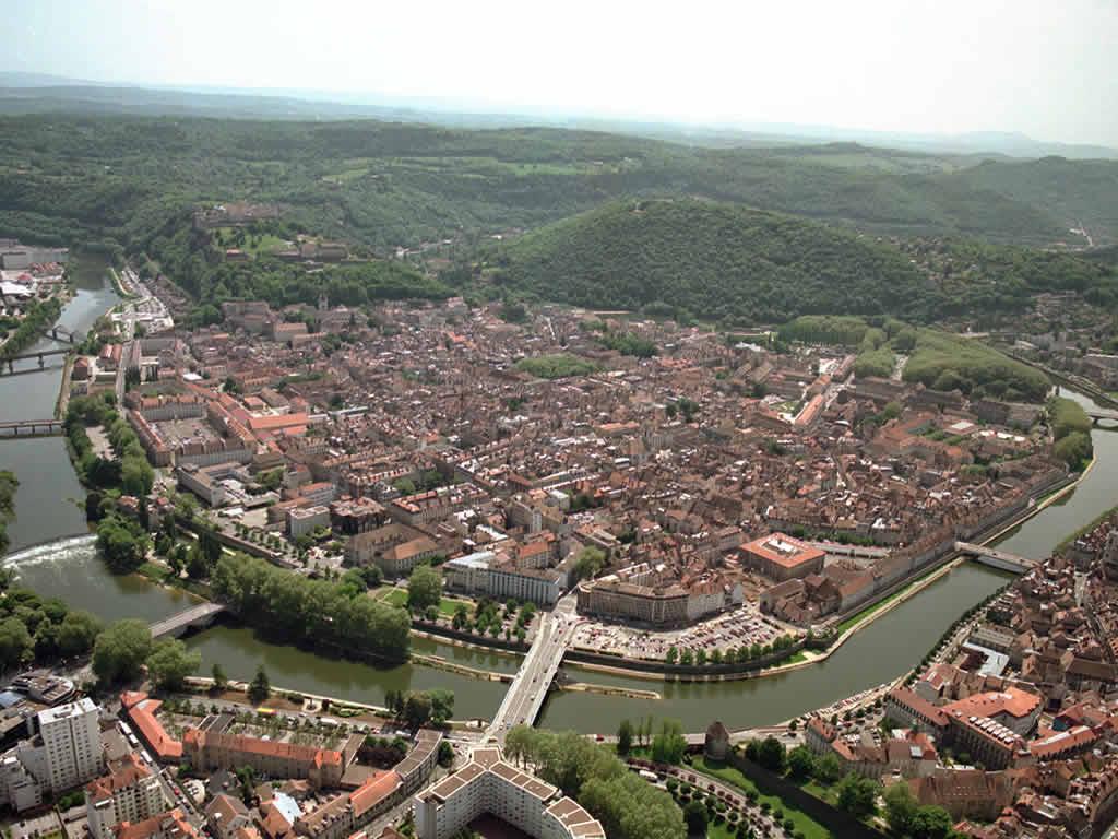 Bsançon image en drone - Valeurs du temps et kinésithérapie